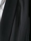 deep neck boxy blazer