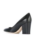 classic shinny pumps 