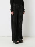 wide leg trousers