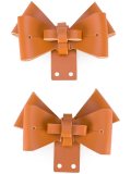 bow keyring