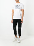 slim-fit T-shirt