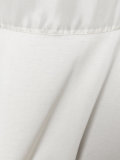 sleeveless shirt