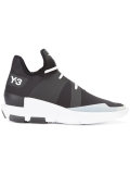 contrast trainers 