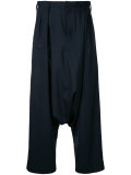 drop-crotch trousers