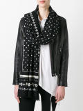 skulls print scarf