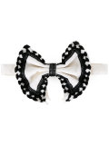 contrast bow tie 
