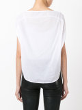 curved hem top
