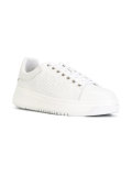 lace up trainers 