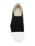 slip-on sneakers 