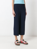 straight cropped trousers