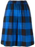 checked skirt 