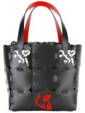 graphic print tote