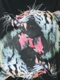 tiger print T-shirt