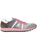lace up trainers 