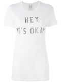 'Hey, it's Okay'印花T恤