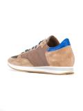 lateral patch sneakers