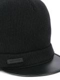 D2 knit hat