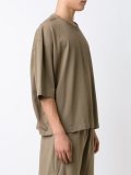 oversized T-shirt