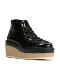 'Trapper' boots