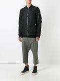 drop-crotch cropped trousers