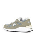lateral patch sneakers