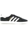 'Gazelle' sneakers