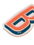 B logo sticker 