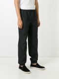 tight cuff trousers