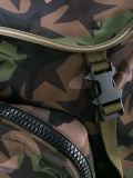 'Camustars'背包