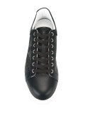 contrast trainers 