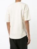plain T-shirt 