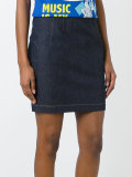 short skirt