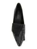 pointed toe pumps