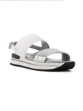 straped sandals 
