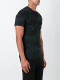 camouflage fitted T-shirt