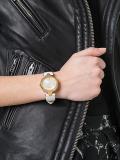 round shape watch