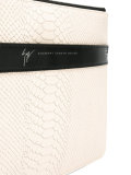 crocodile effect pouch 