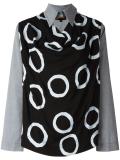 pointed collar blouse