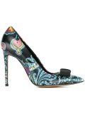 paisley print pumps