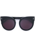 cat-eye sunglasses