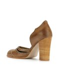 panelled pumps