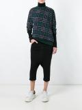 drop-crotch cropped trousers