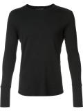 longsleeved T-shirt