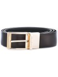 buckled belt 