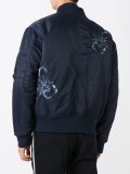 刺绣飞行员夹克