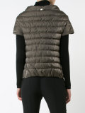 shortsleeved padded jacket