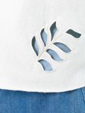挖剪花卉毛衣