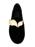'Cruel' slippers