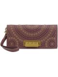 'Earthette' clutch