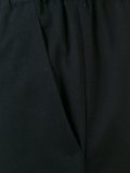 松紧带宽松运动裤